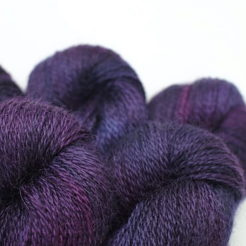 Close up of Aysgarth in the Sloe Gin colourway
