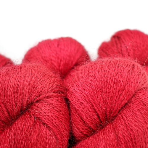 Close up of Aysgarth in the Rosehip colourway